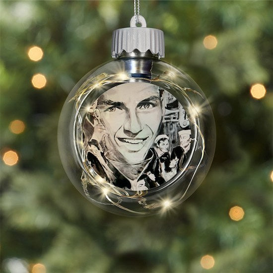 Sinatra: Have Yourself a Merry little Christmas by Tarantola Art